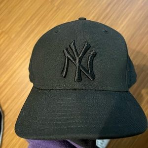 NY All Black Cap